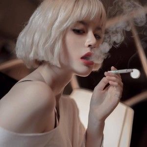 Meet your Posher, D. bishop